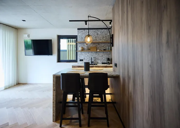 Gerl Homes - Adults Only Apartments