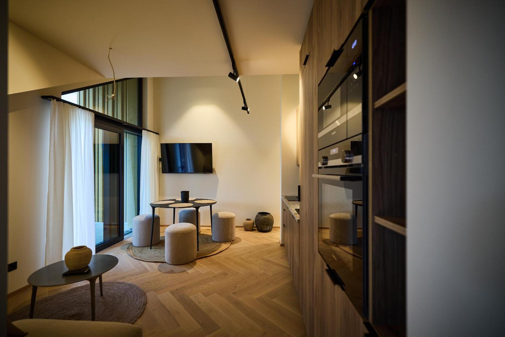 Gerl Homes - Adults Only Apartment