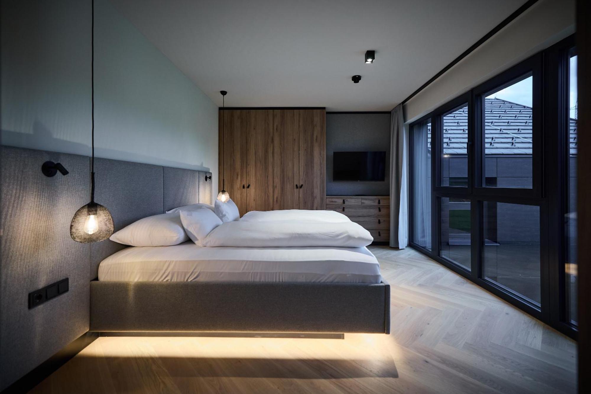 Gerl Homes - Adults Only Apartment